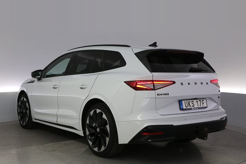 Bild 4 av Škoda Enyaq iV 80 Skoda SportLine Pano Drag 360 HUD AdapFarth
