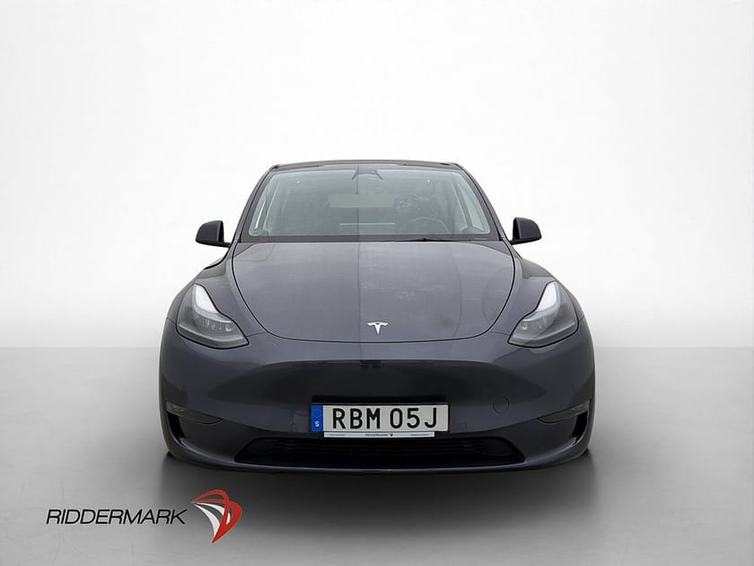 Bild 3 av Tesla Model Y Long Range AWD Drag En-Brukare Värmare MOMS
