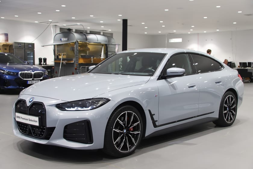 Bild 2 av BMW i4 eDrive40 Gran Coupé M Sport Pro Dragkrok H/K - Autowåx Bil AB
