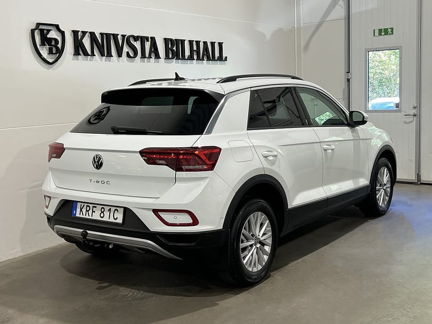 Bild 4 av Volkswagen T-Roc 1.0 TSI Life Cockpit CarPlay Drag 110hk