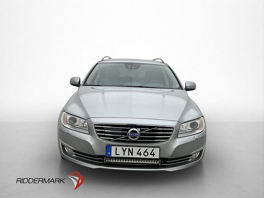 Bild 2 av Volvo V70 D4 181hk Summum Drag Navi P-sensor Skinn Elstol