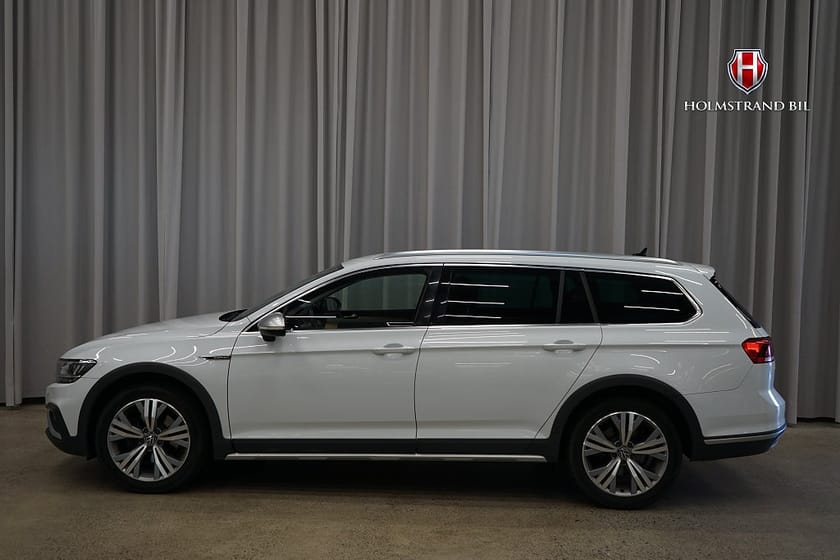 Bild 1 av Volkswagen Passat Alltrack 2.0 TDI 4Motion Drag Värmare Kamera