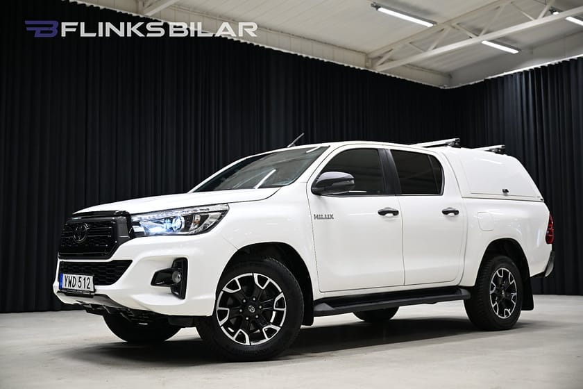 Bild 1 av Toyota Hilux Dubbelhytt 2.4 AWD 150HK Automat|Dubbelhytt|Kåpa|Drag|Backkamera