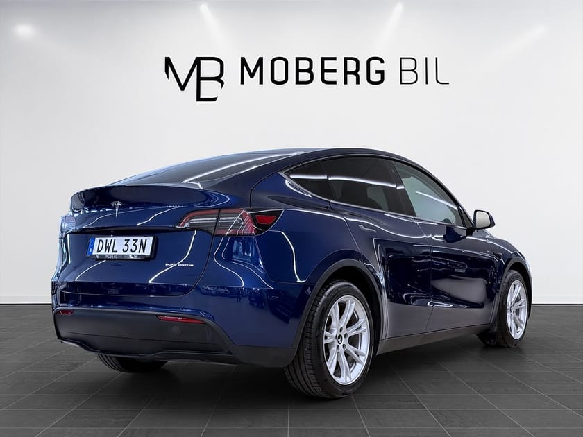Bild 5 av Tesla Model Y Long Range AWD 514hk Pano Läder Navi B-Kamera