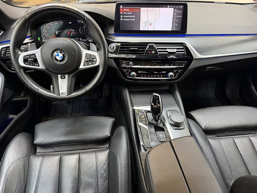 Bild 5 av BMW 520d Touring 520 190hk M Sport Värmare/Navi/Bkamera/Läder/Nyservad/1Brukare
