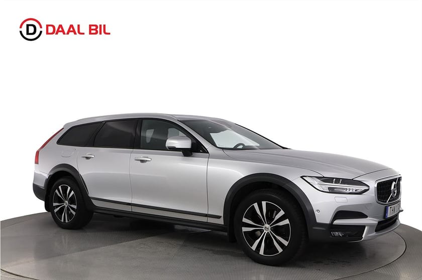 Bild 4 av Volvo V90 Cross Country ADVANCED D4 AWD 200HK POLESTAR OPTIMERING B&W® PANO HUD