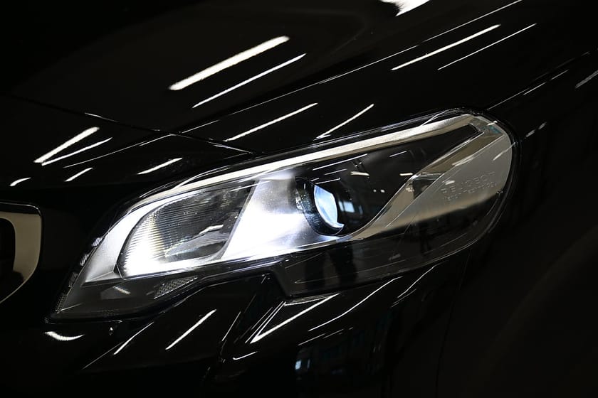 Bild 2 av Peugeot Expert Utökad Last 144HK Lång|Automat|Dubbelhytt|Dubbeldörr|EnÄgare|Moms