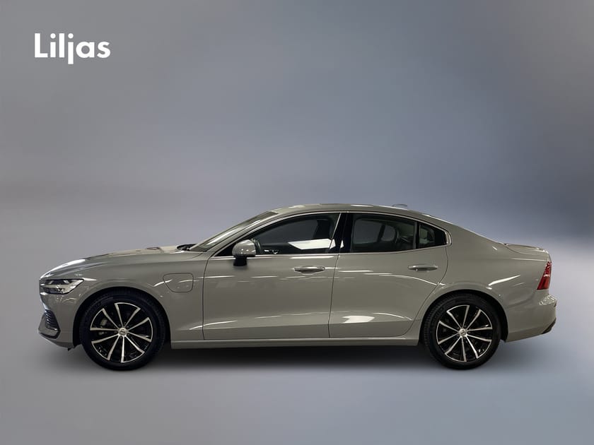Bild 3 av Volvo S60 Recharge T6 AWD Plus Bright//Dragkrok//