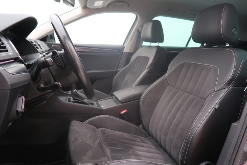 Bild 4 av Škoda Superb Kombi 