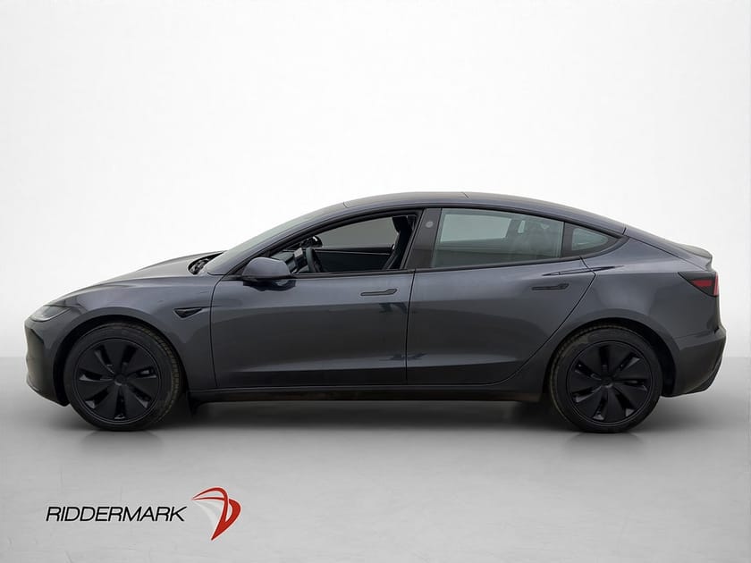 Bild 5 av Tesla Model 3 Standard Range Pano Navi Kamera AP Drag