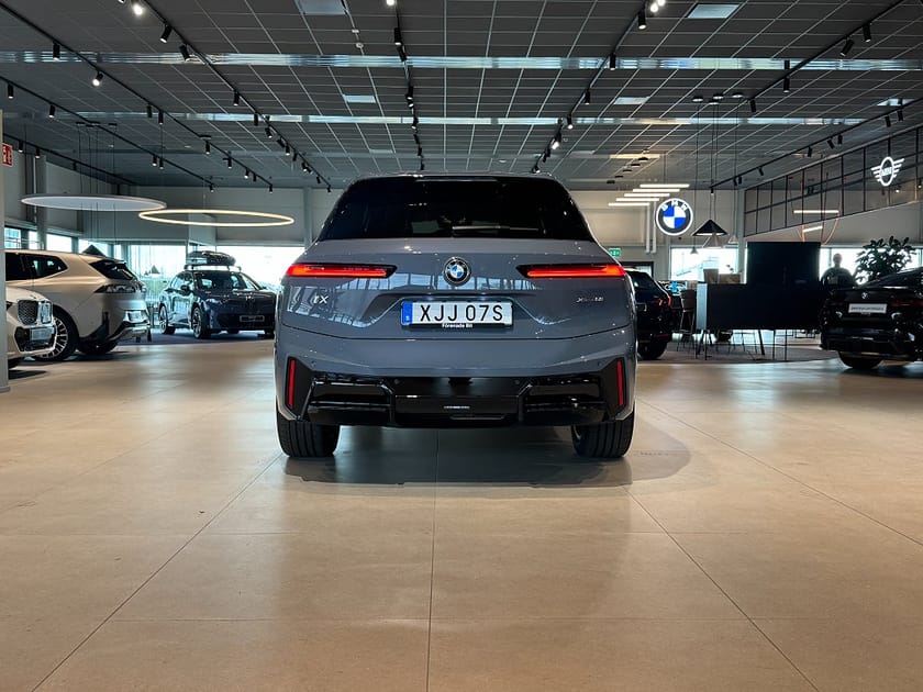 Bild 5 av BMW iX xDrive60