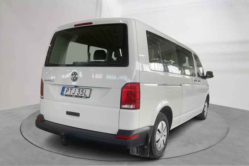 Bild 3 av Volkswagen Caravelle 2.0 TDI BMT (150hk) 9-sits Backkamera