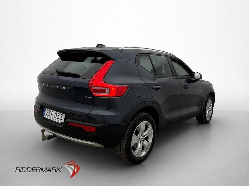 Bild 4 av Volvo XC40 T2 Momentum Drag Kamera Värmare Rattvärme En-Bruk