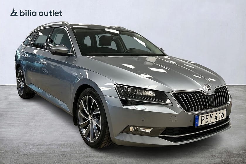Bild 3 av Škoda Superb Kombi Skoda 2.0 TDI L&K B-kam Drag Skinn Navi Canton Nybesikt