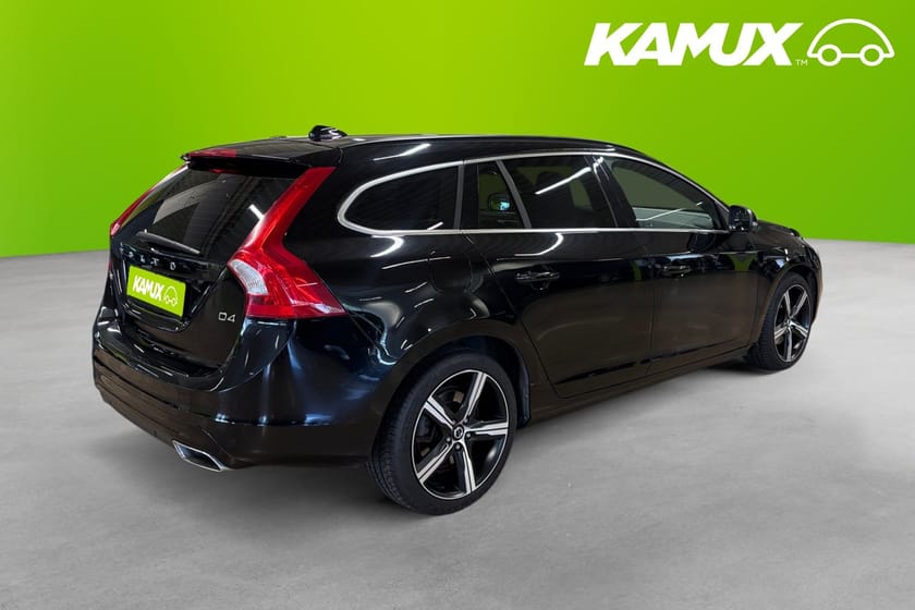 Bild 4 av Volvo V60 D4 190hk Momentum  Värmare VOC Sensorer