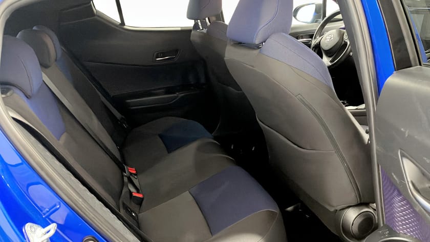Bild 5 av Toyota C-HR 1.2 Turbo AWD Multidrive S, 116hk