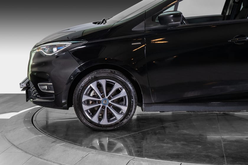 Bilde 5 av Renault ZOE R135 Skinn/Bose/Ryggekamera/R135 (136HK) 378 km wltp