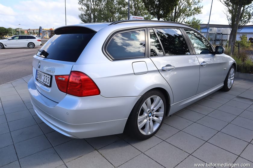 Bild 3 av BMW 320d Touring 320 184hk Aut Svensksåld