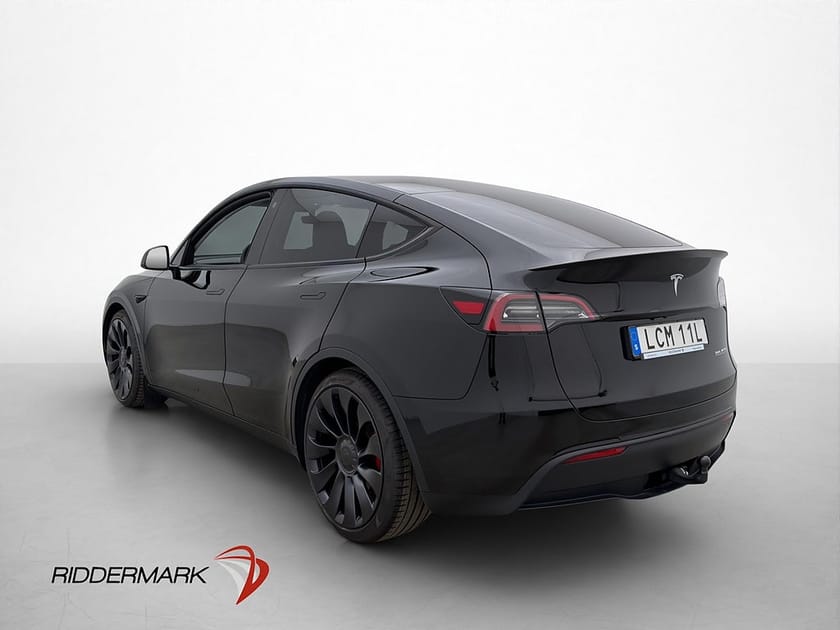 Bild 5 av Tesla Model Y Performance Dragkrok Rattvärme MOMS
