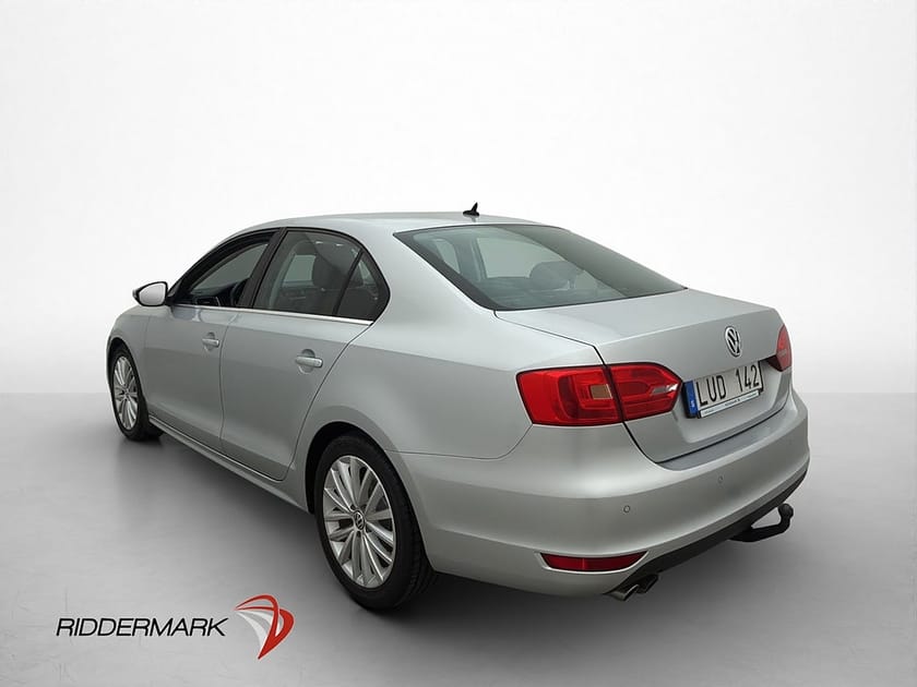 Bild 5 av Volkswagen Jetta 2.0 TSI GT Sensorer Skinn Drag Två-Brukare