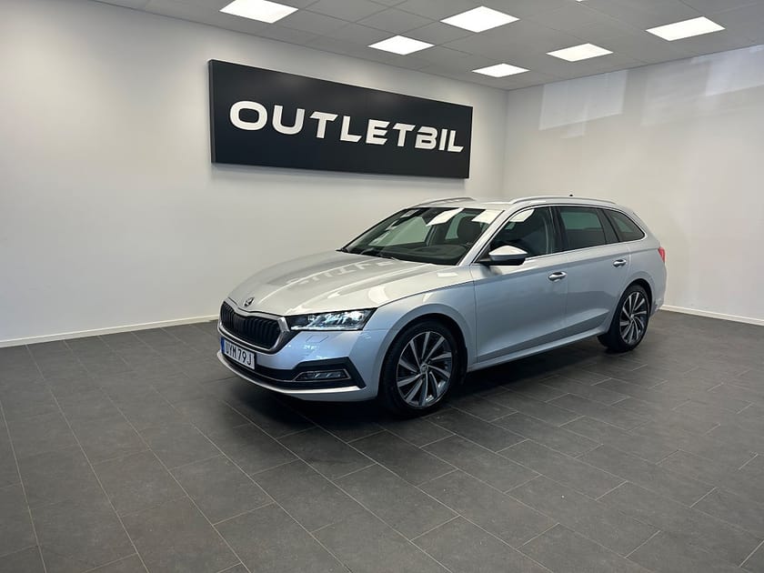 Bild 1 av Škoda Octavia Kombi Skoda  1.5 TSI ACT Style Drag Keyless Nav CarPlay