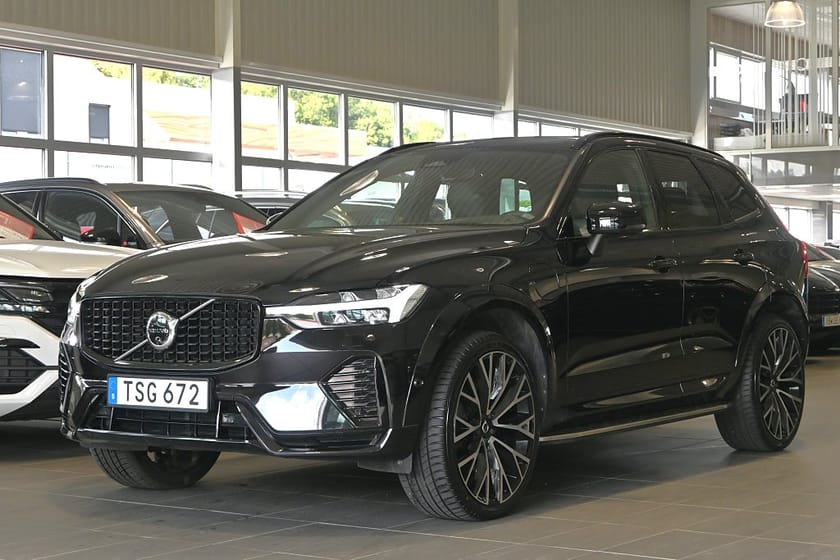 Bild 1 av Volvo XC60 Recharge T8 AWD R-Design 22" B&W 18,8kWh