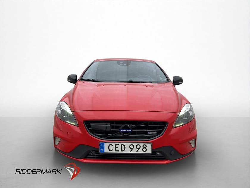Bild 5 av Volvo V40 D2 R-Design Skinn Drag D-värm BLIS 115hk