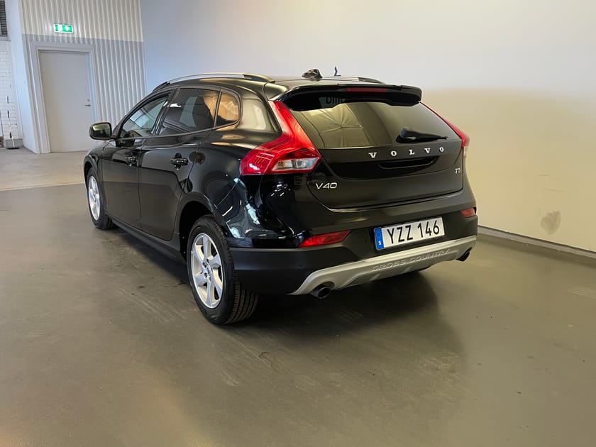 Bild 3 av Volvo V40 Cross Country T3aut BusinessAdvanced/ 10.000kr tillbehör /