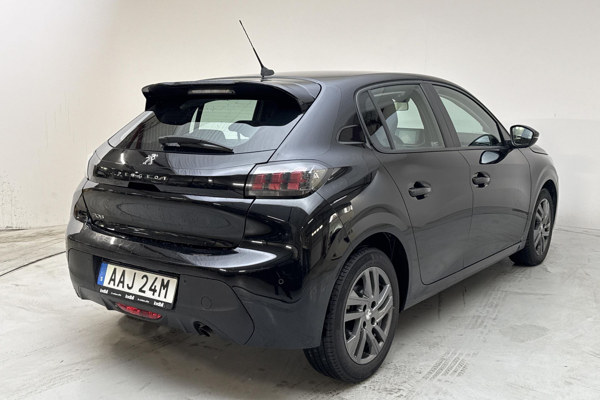 Peugeot 208 1.2 PureTech 100 2022, bild 3/10