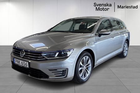 Volkswagen Passat Variant GTE Plug-in Hybrid / Dragkrok / Backkamera
