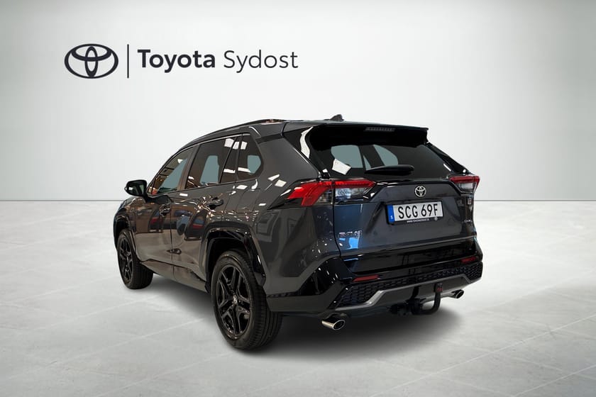 Bild 2 av Toyota RAV4 Hybrid AWD-i AWD GR Sport Automat Navigation Drag Rattvärme Backkamera JBL System Adaptiv farthållare mm.