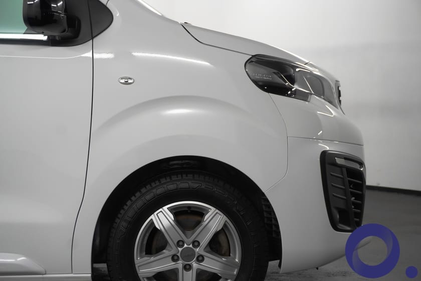 Bilde 3 av Peugeot e-Expert Mester Pluss L3 75 KWH Hengerfeste