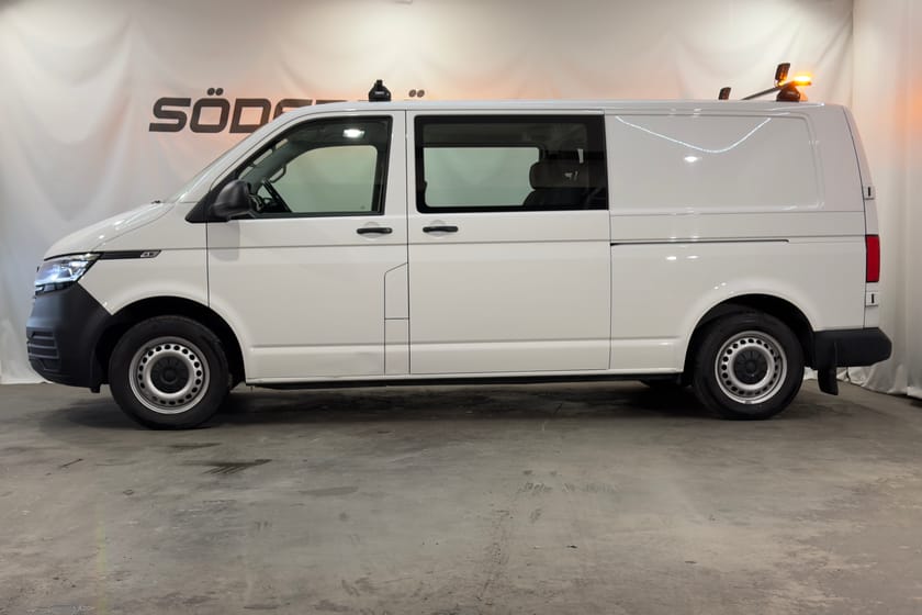 Bild 3 av Volkswagen Transporter Kombi T32 2.0 TDI 4M DRAG VÄRMARE 5-SITS MOMSBIL