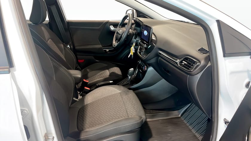 Bild 3 av Ford Puma Titanium 125Hk Aut / Rattvärme / Navigator