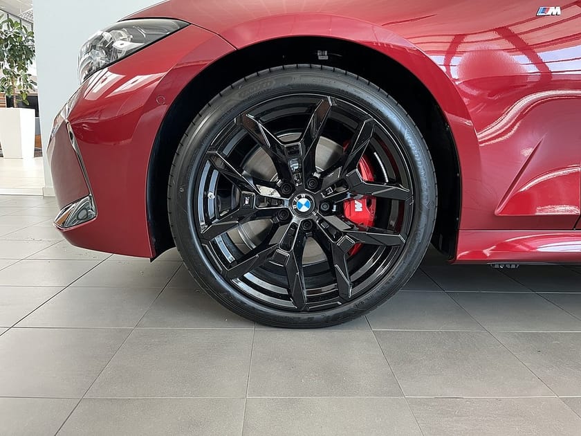 Bild 4 av BMW M340i xDrive Touring M Sport Pro H/K Drag Panorama Rattvärme