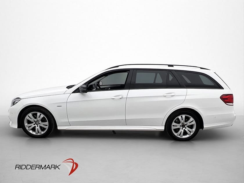 Bild 2 av Mercedes-Benz E 220 T BlueTEC 4MATIC 170hk 4M AMG Sport Dragkrok Kamera