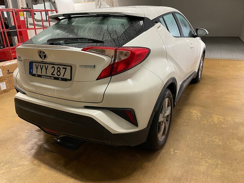Bild 3 av Toyota C-HR Hybrid