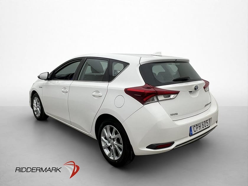Bild 4 av Toyota Auris Hybrid 136hk Active Kamera 2 Brukare 0,36l/mil