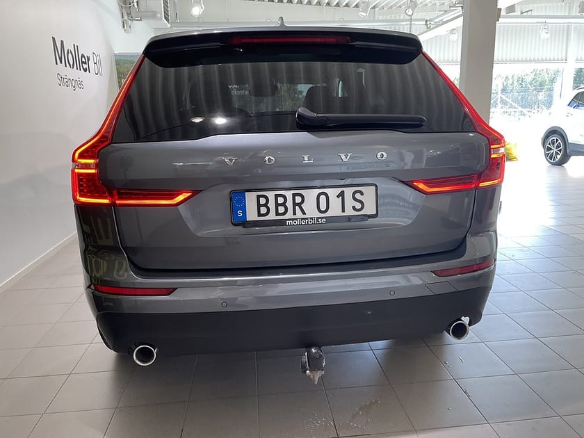 Bild 3 av Volvo XC60 B4 AWD Geartronic Momentum Advanced SE Euro 6