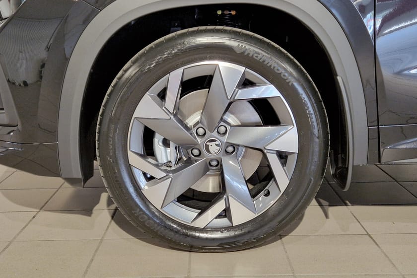 Bild 3 av Škoda Kodiaq iV SPORTLINE 1,5 TSI 204 HK 6 VXL DSG