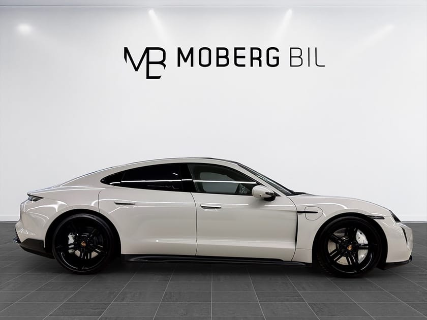 Bild 4 av Porsche Taycan Turbo