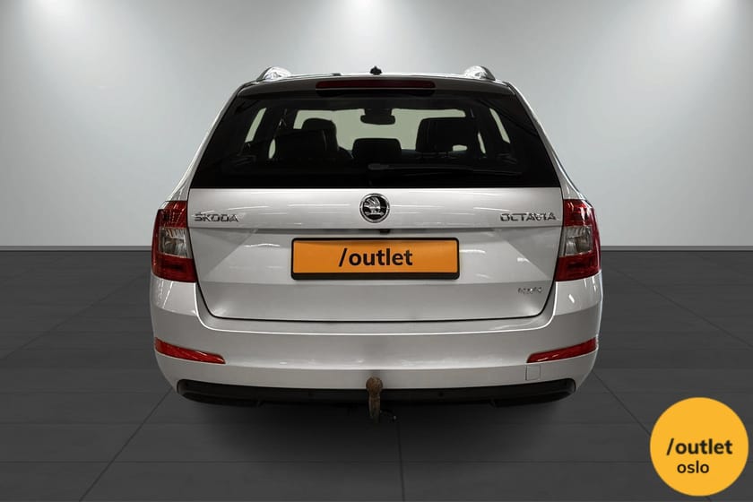 Bilde 4 av Škoda Octavia Stasjonsvogn 1.8 TSI 4x4 Style | CANTON Lydanlegg | Ryggekamera