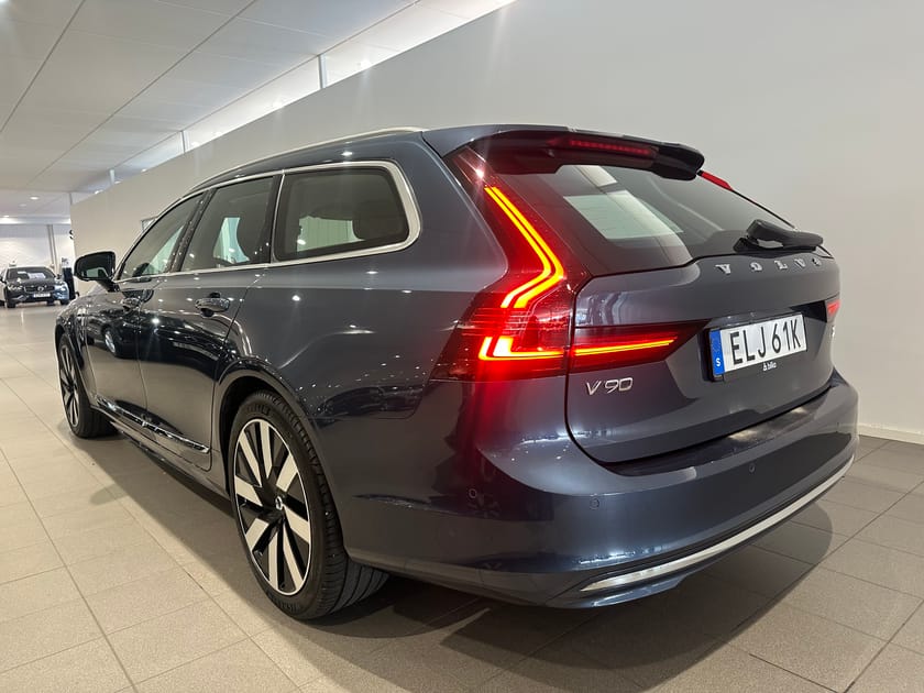 Bild 5 av Volvo V90 Recharge T6 Plus Bright / Dragkrok / 360 Kamera / Navigation /