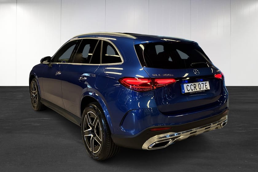 Bild 4 av Mercedes-Benz GLC 300 e 4MATIC 4M | AMG | Burmester | Pano | 360 | Drag | HUD | Minnespaket |
