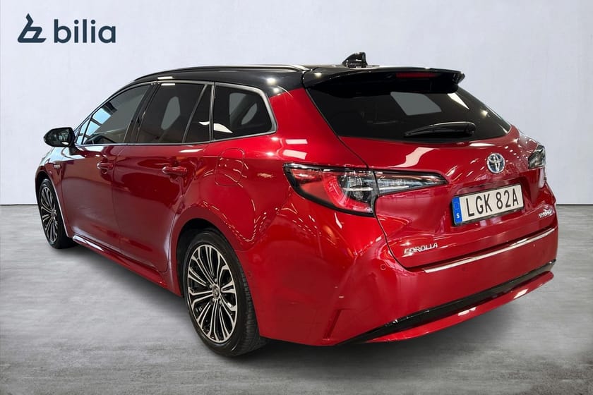 Bild 2 av Toyota Corolla Touring Sports Hybrid 1,8 Executive Bi-tone Drag M-Värm