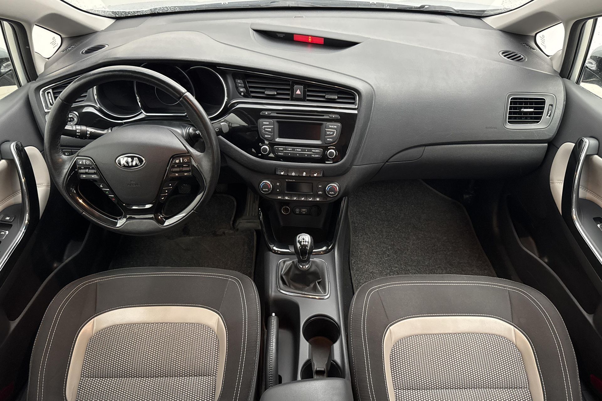 Kia Ceed cee'd 2016, bild 7/10