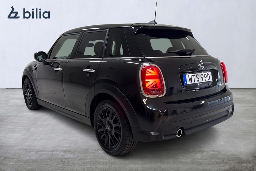 Bild 2 av MINI Cooper 5D Experience / CarPlay / Backkamera / Sportstolar