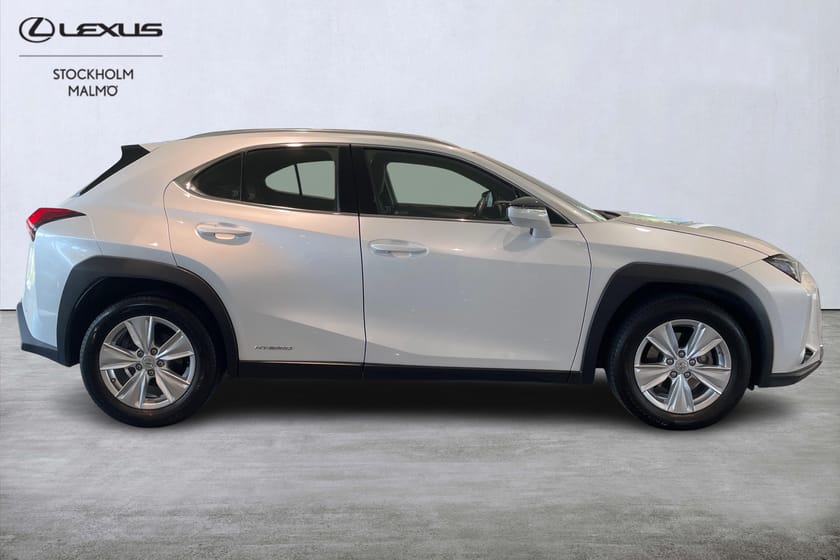 Bild 3 av Lexus UX 250h Comfort Teknikpaket 184hk Navi Keyless B-kamera