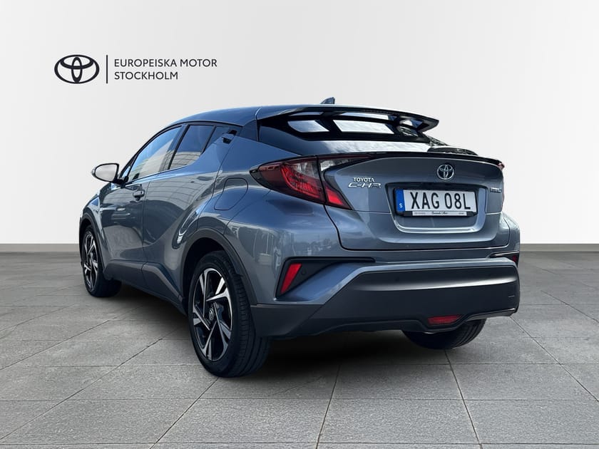 Bild 3 av Toyota C-HR Hybrid 1,8 X EDITION - V-HJUL/BACKKAMERA