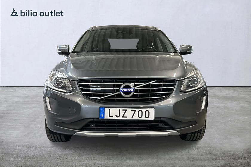 Bild 3 av Volvo XC60 D3 aut Classic Summum 150hk Navi P-värm BLIS Läder